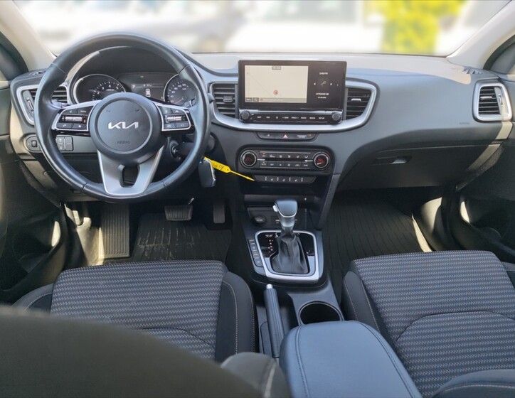 KIA Ceed 8