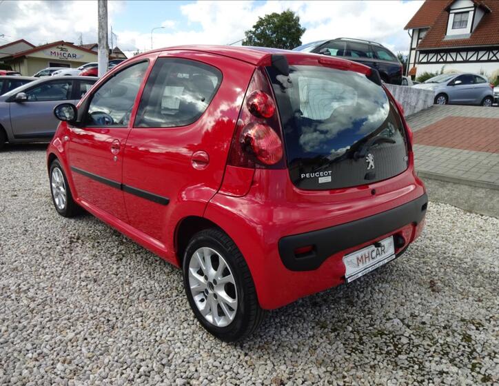 Peugeot 107 5