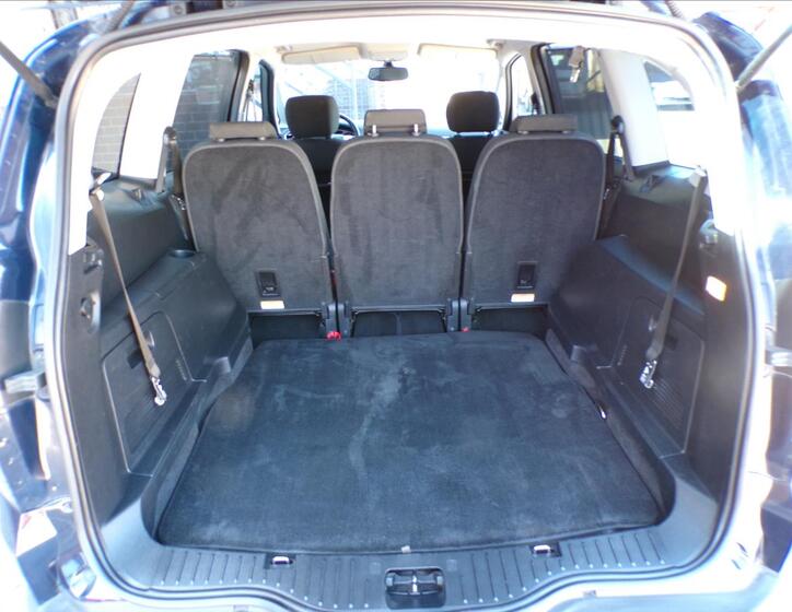 Ford S-MAX 18