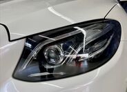 Mercedes-Benz Třídy E 8