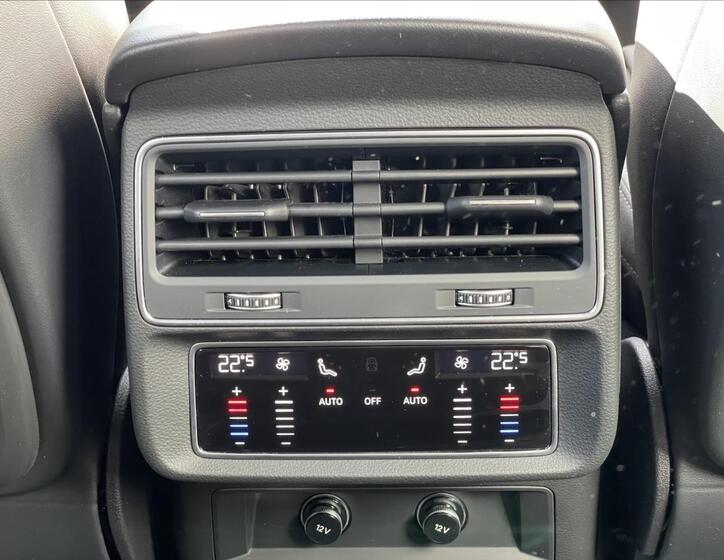 Audi Q7 16