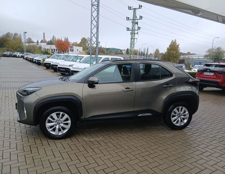 Toyota Yaris Cross 3