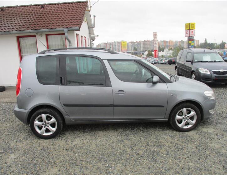 Škoda Roomster 4