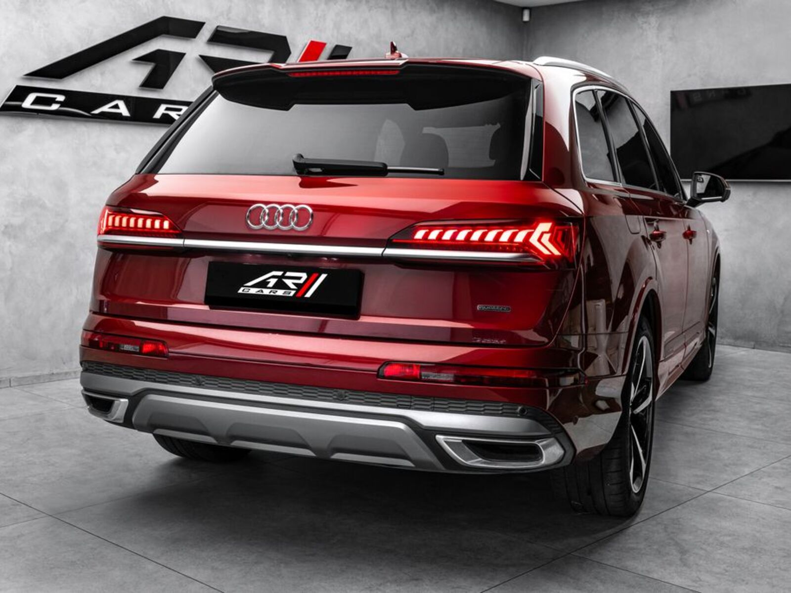 Audi Q7 6