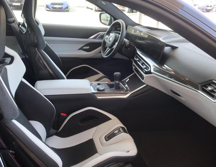 BMW M4 10