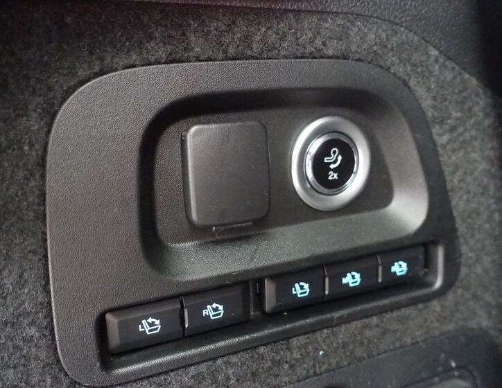 Ford Galaxy 28