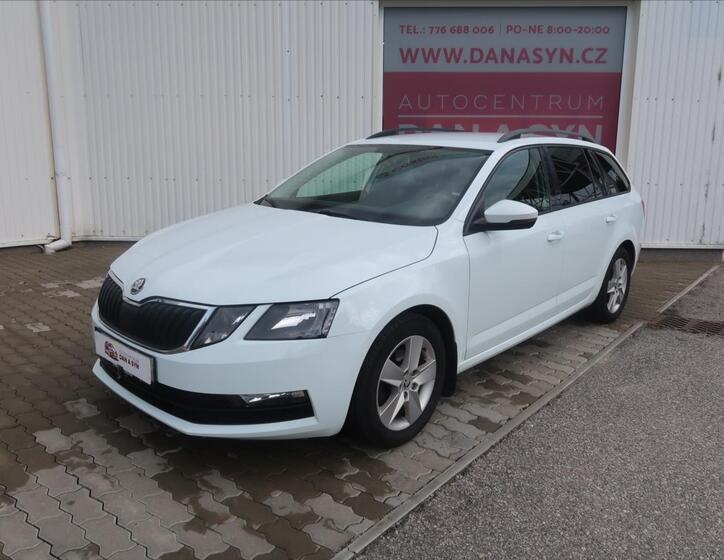 Škoda Octavia 1