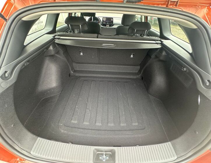 Hyundai i30 19