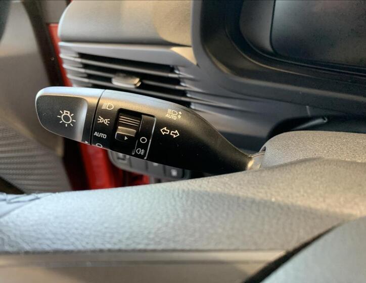 Hyundai i20 30