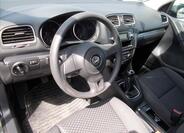 Volkswagen Golf 16