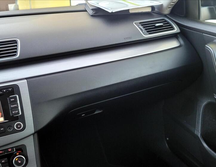 Volkswagen Passat 36