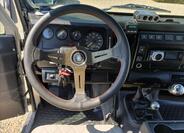 Land Rover Defender 20