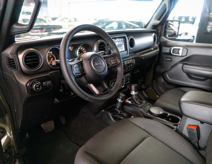 Jeep Gladiator 11