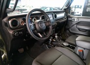 Jeep Gladiator 11