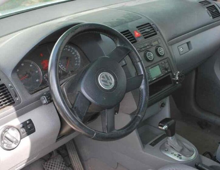Volkswagen Touran 14