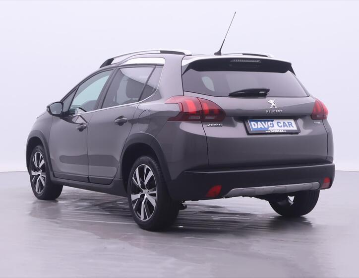 Peugeot 2008 5