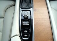 Volvo XC90 38