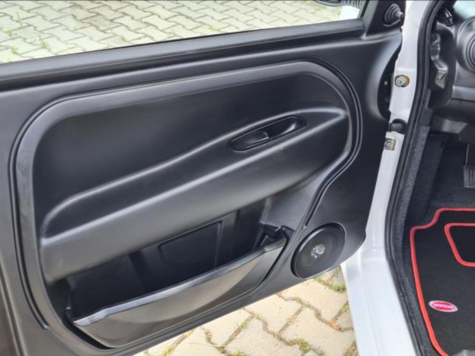 Microcar DUE 14