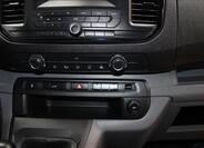Opel Vivaro 22