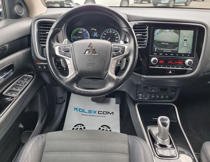 Mitsubishi Outlander 14