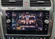 Volkswagen Golf 33