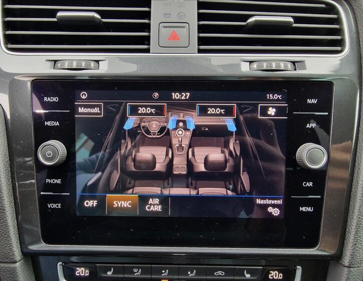 Volkswagen Golf 33