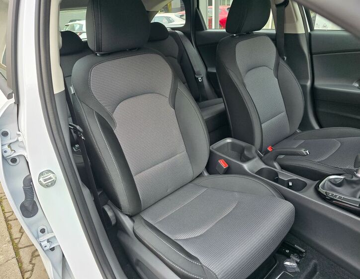 Hyundai i30 21