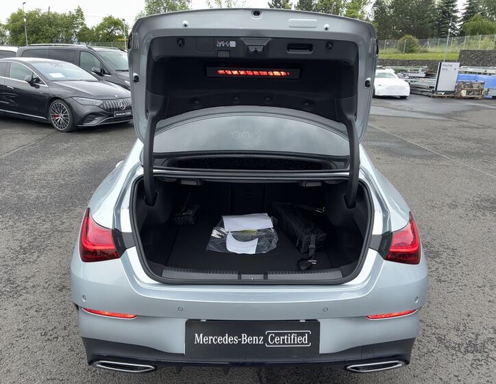 Mercedes-Benz CLA 10