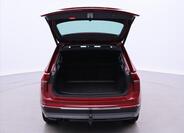 Volkswagen Tiguan 9