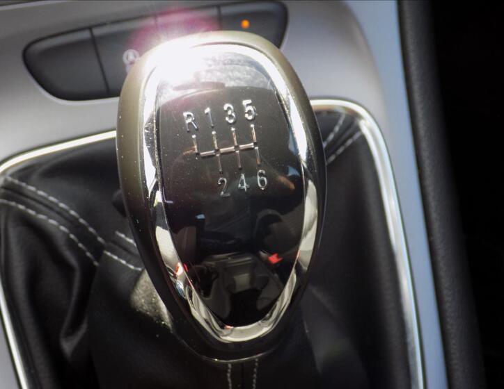 Opel Astra 16