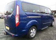 Ford Tourneo Custom 6
