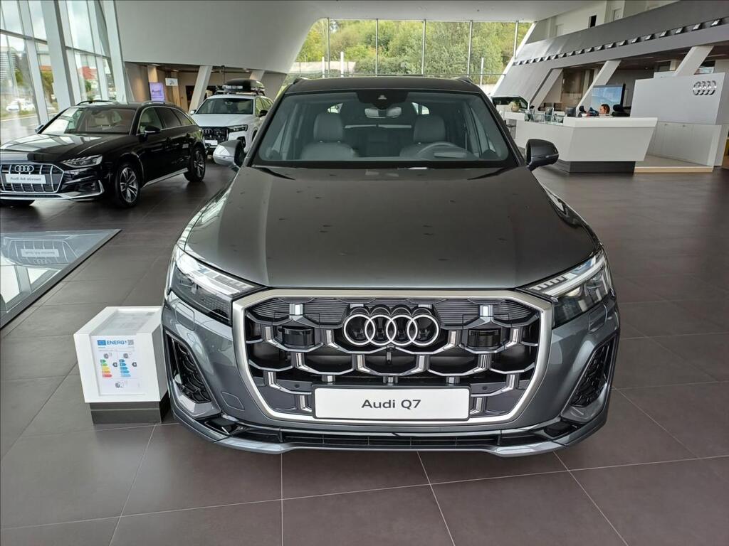 Audi Q7 2