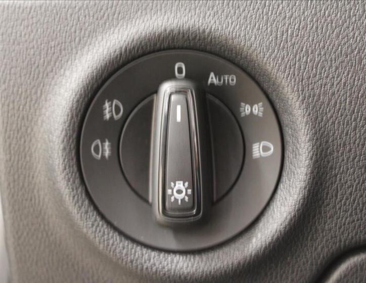 Škoda Fabia 15