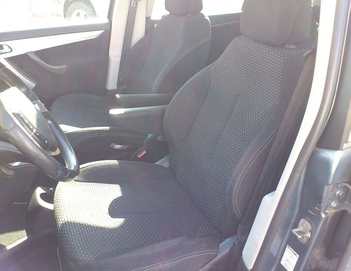 Citroën C4 Picasso 12