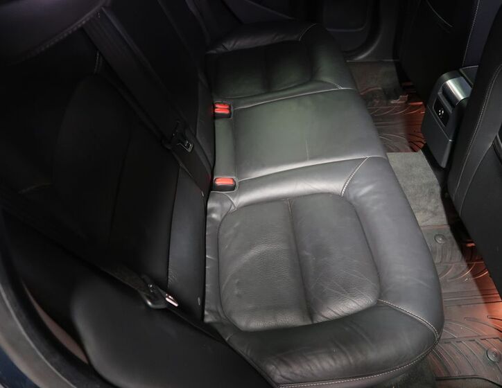 Volvo V70 12