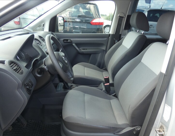 Volkswagen Caddy 8