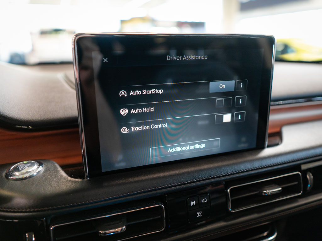 Lincoln Aviator