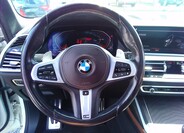 BMW X7 23