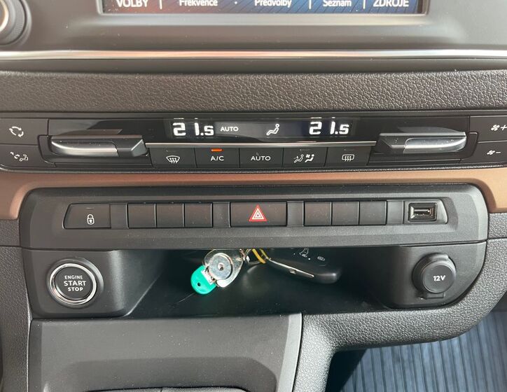 Toyota ProAce Verso 24