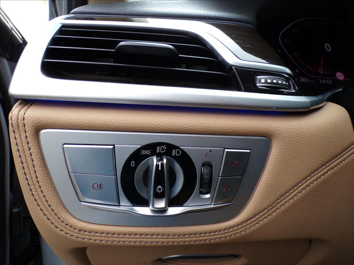 BMW Řada 7