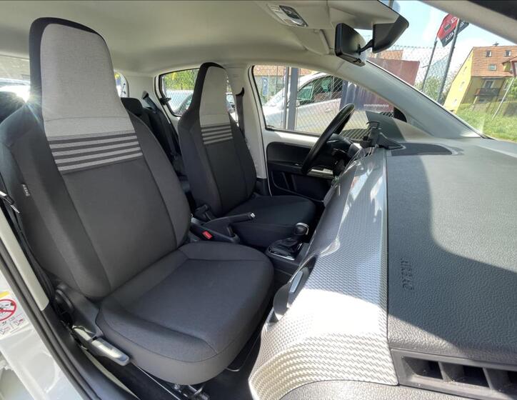 Volkswagen e-up! 32