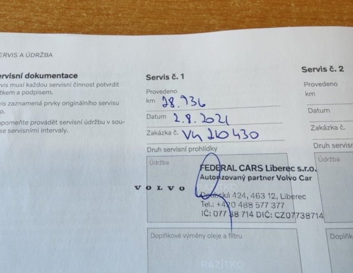 Volvo XC90 24