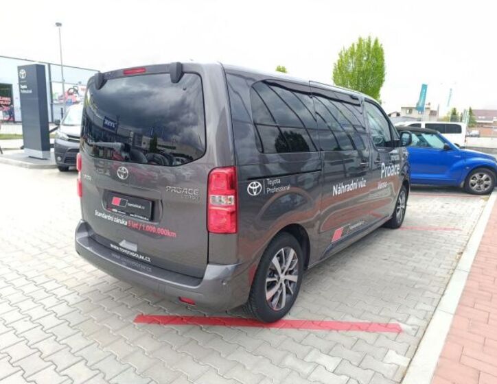 Toyota ProAce Verso 5
