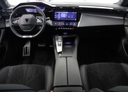 Peugeot 308 8