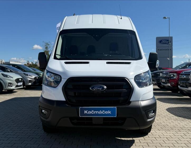 Ford Transit 8