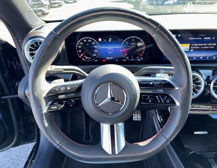 Mercedes-Benz CLA 18