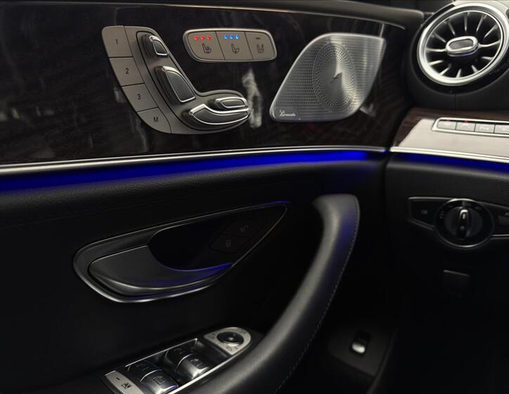 Mercedes-Benz CLS 18