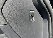 Volkswagen Golf 32