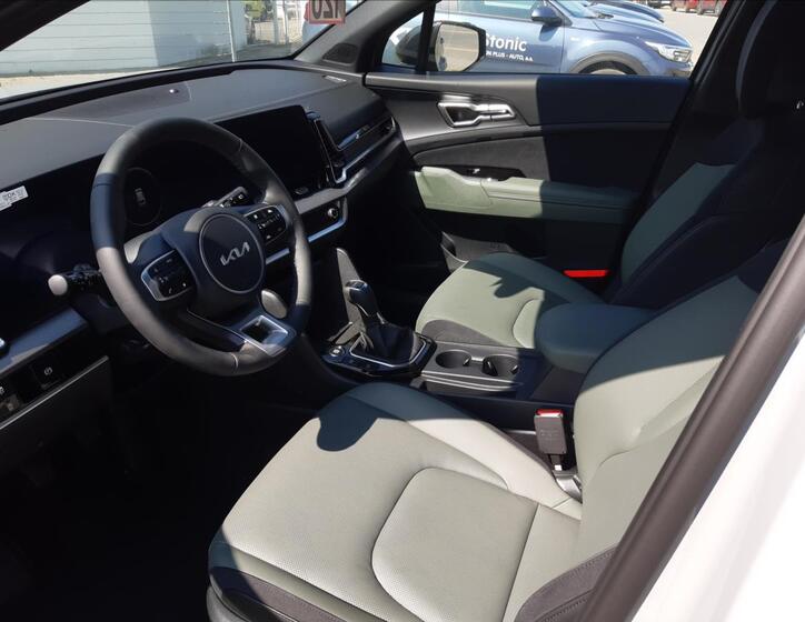 KIA Sportage 11