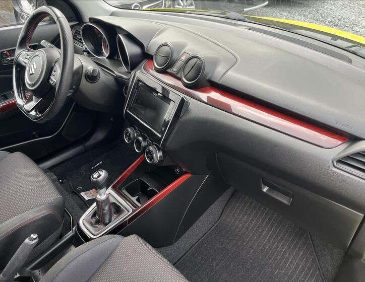 Suzuki Swift 27